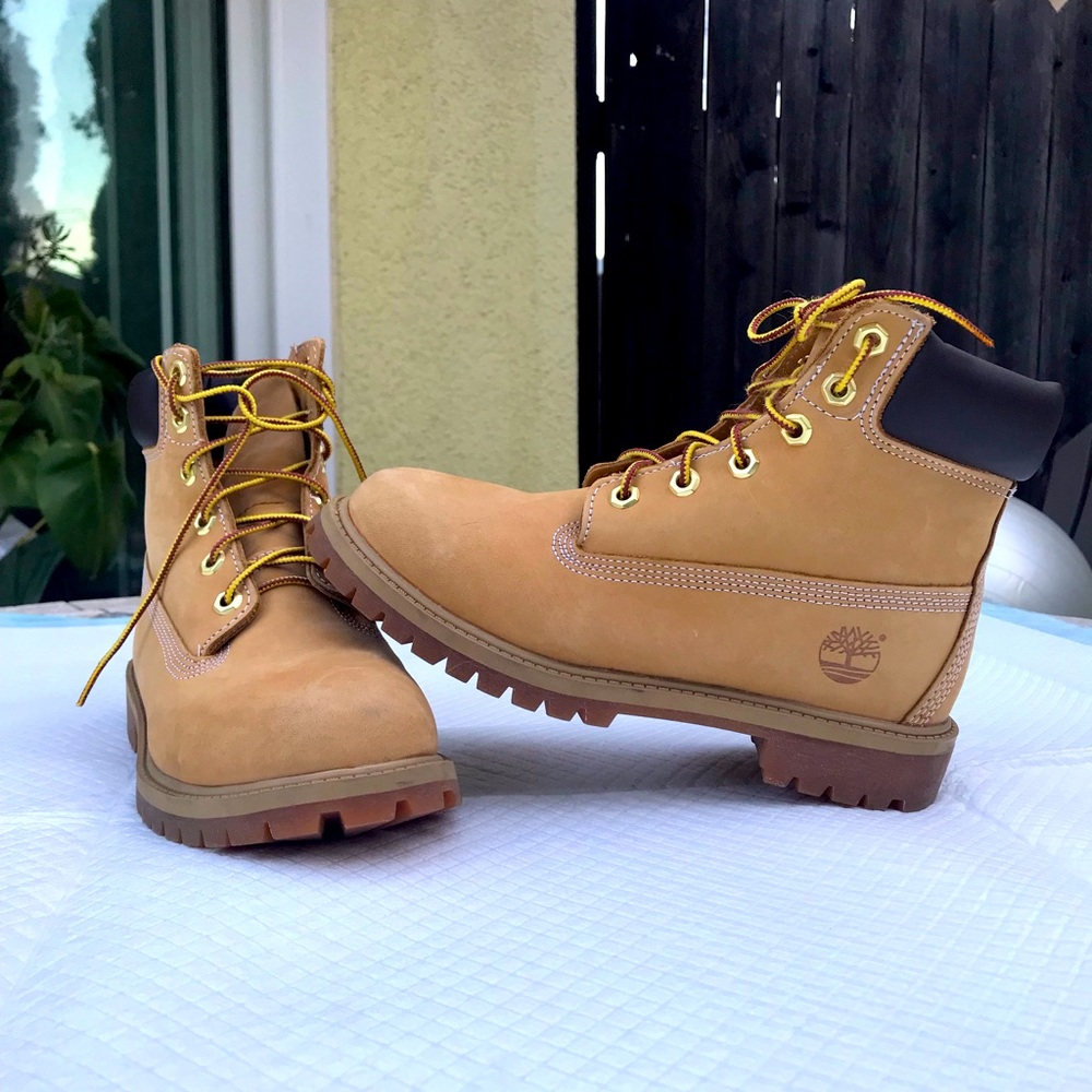 Timberland Women/Junior Lugs Ankle Boot